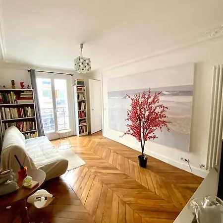 Typical Parisian 2 Bedroom Perfectly Located *